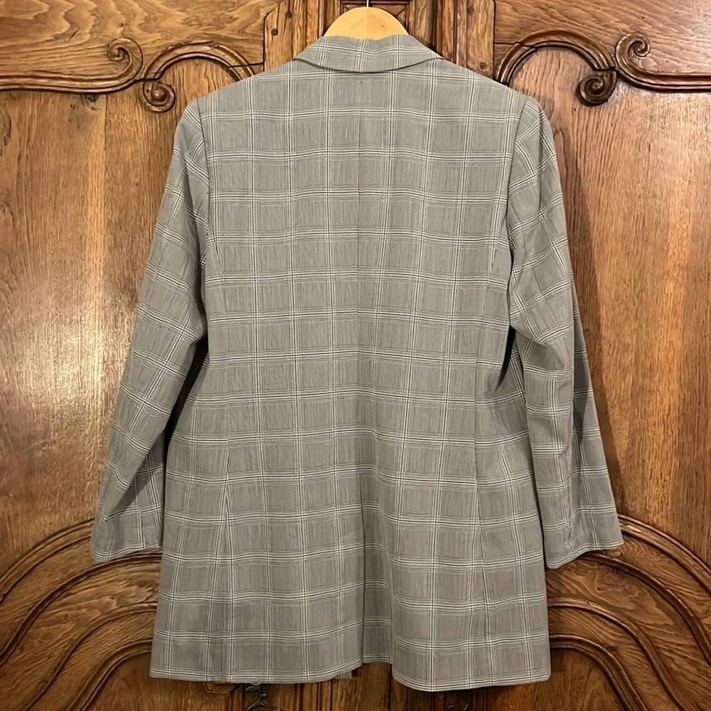 Brochu Walker Plaid Boyfriend Blazer